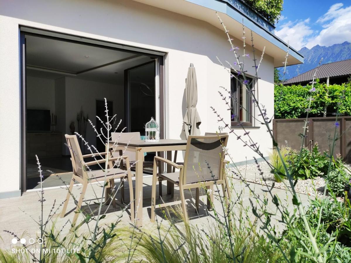 Ruhige Ferienwohnung Mit Garten Und Garage In Privatvilla Marlengo Exterior photo